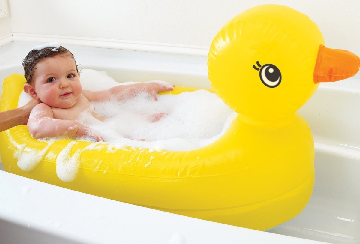 Уточка в ванной