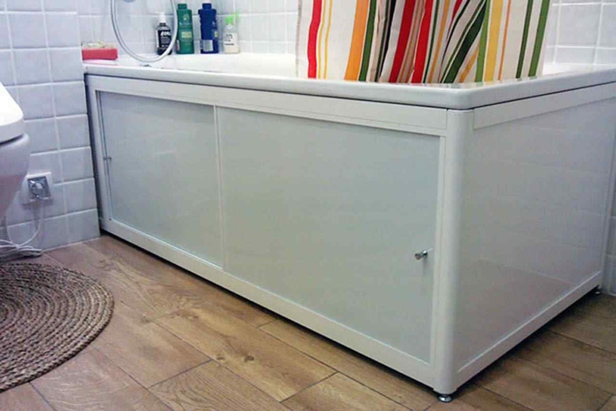 Выдвижной экран под ванну