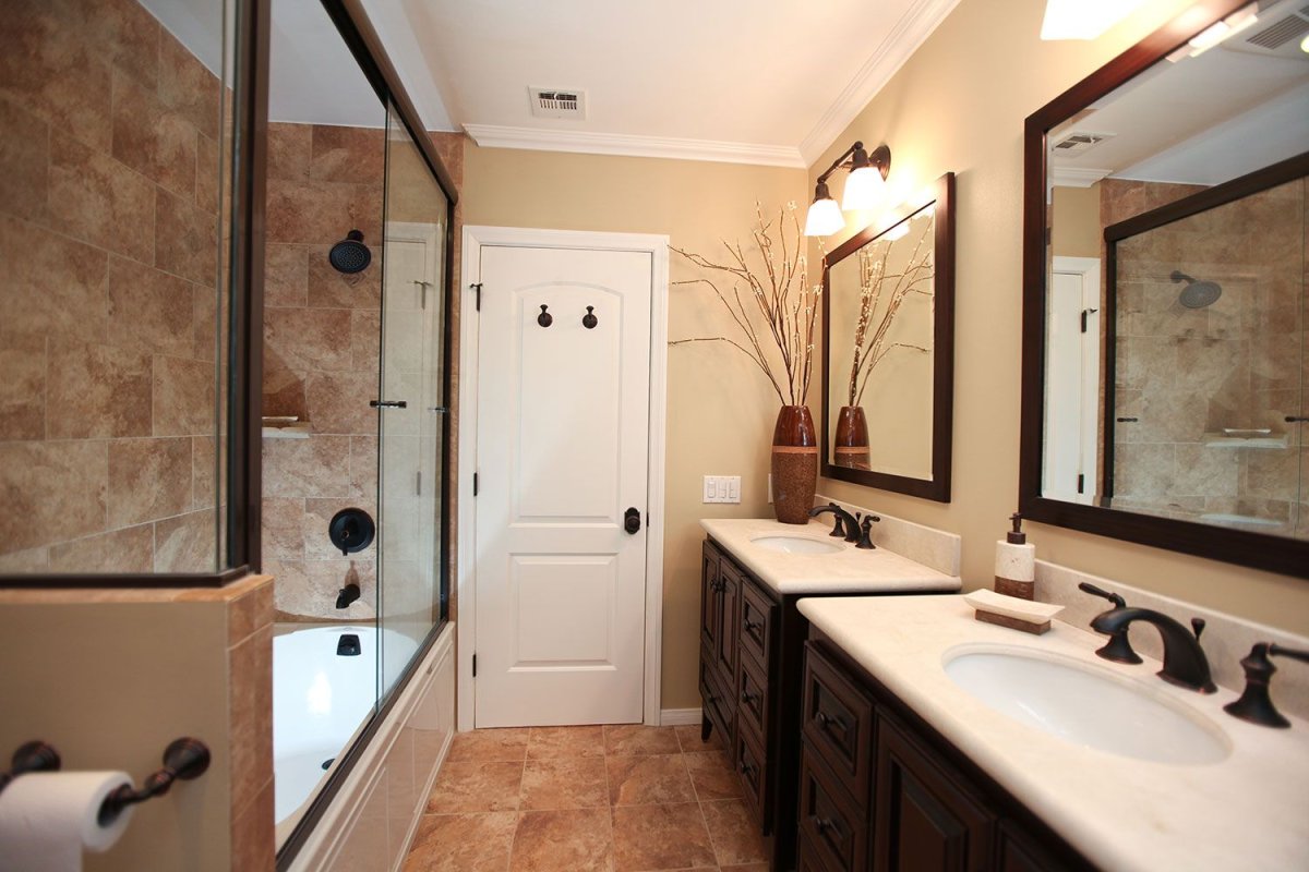 Ванная плитка и покраска коричневый