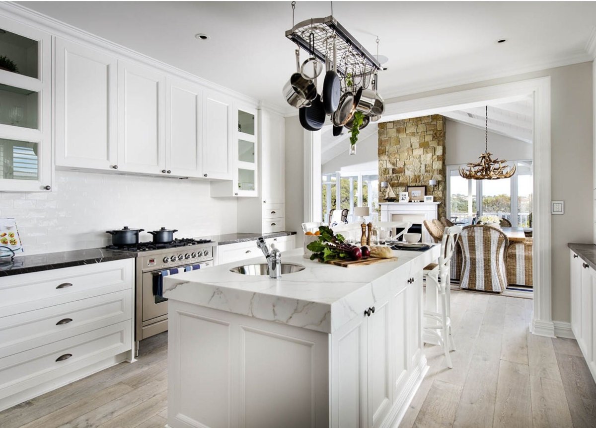 Кухня в стиле Хэмптон