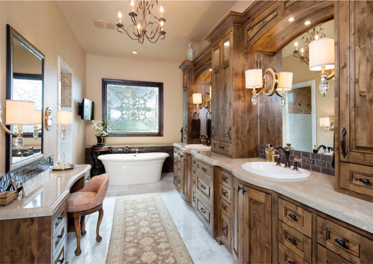 Ванная комната дерево классика