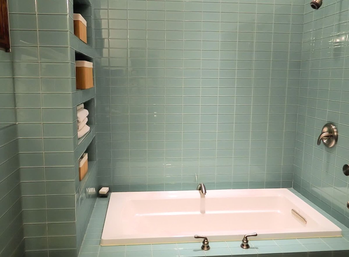 Облицовка ванны плиткой