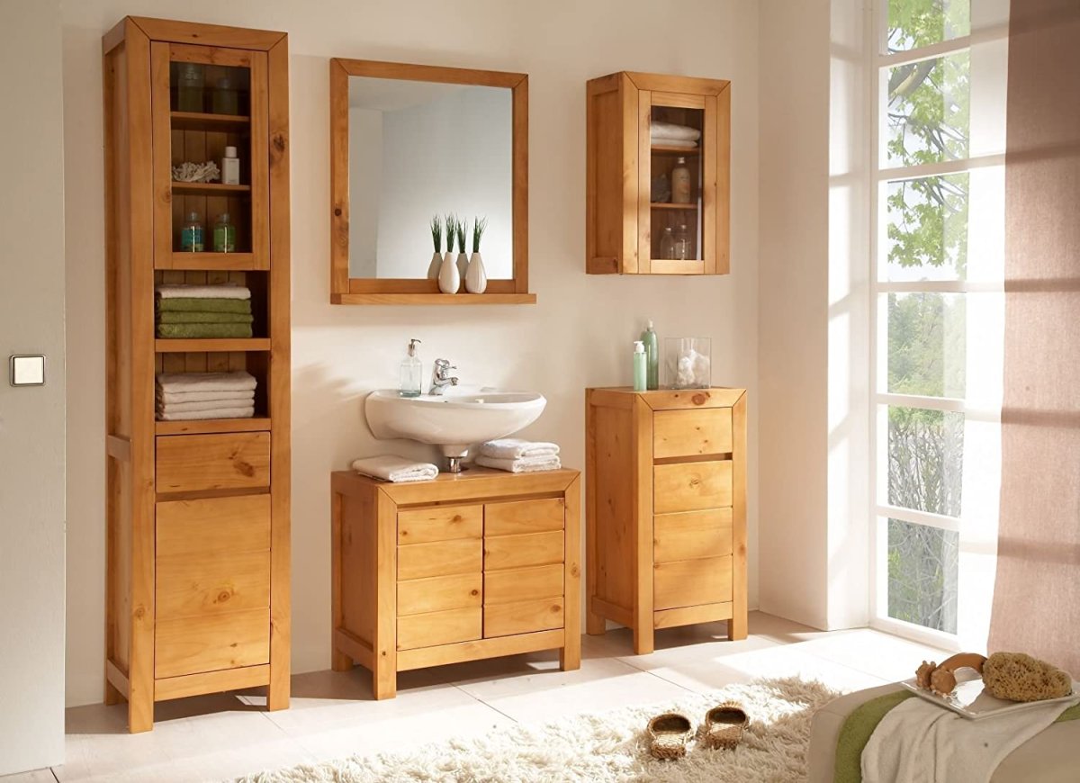 Шкаф в ванную дерево