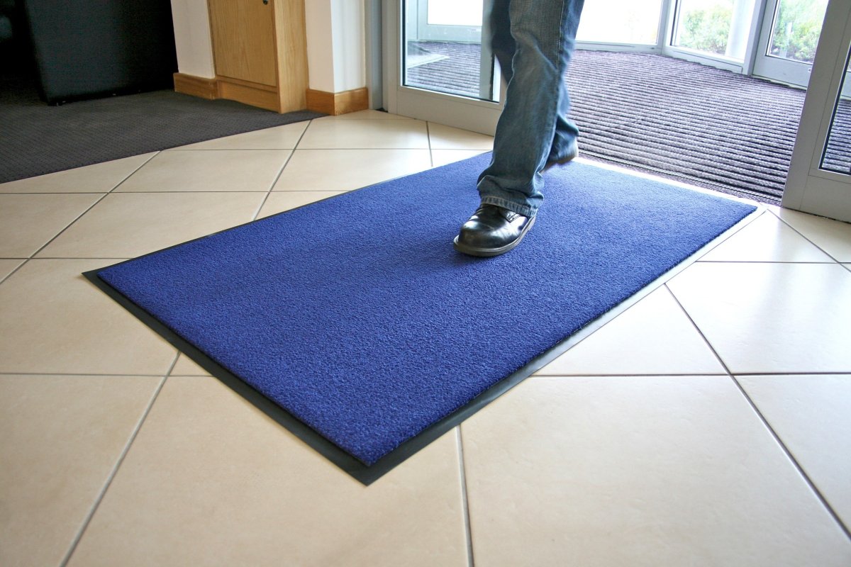 Коврик напольный