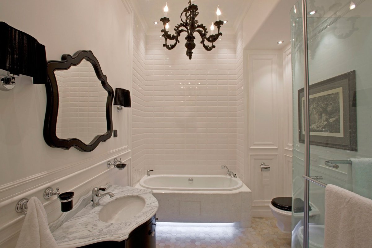 Кабанчик в ванной комнате