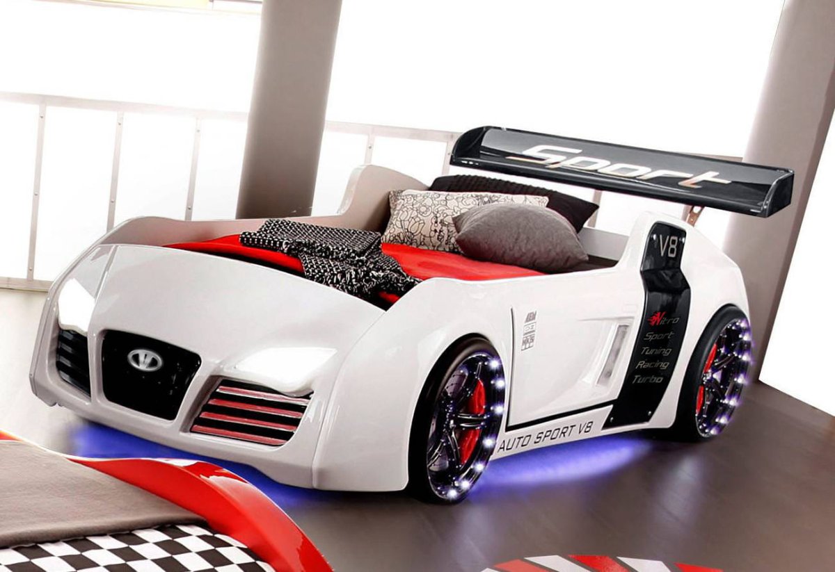 Спальня в машине