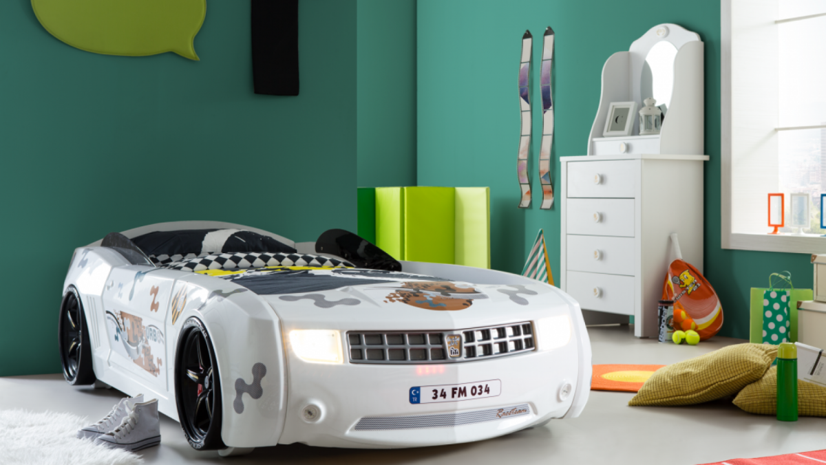 Детская для мальчика с Камаро