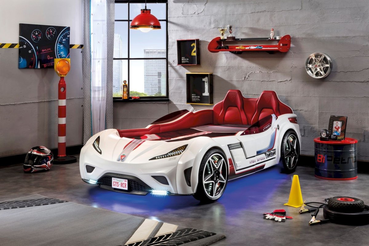 Кровать машина