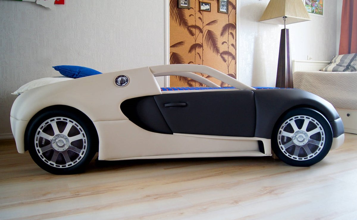 Кровать машинка Бугатти