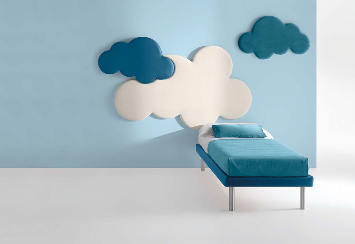 Кровать детская "облака"