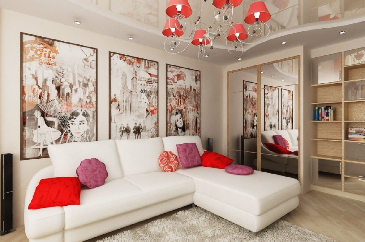 Маленькая гостиная с диваном