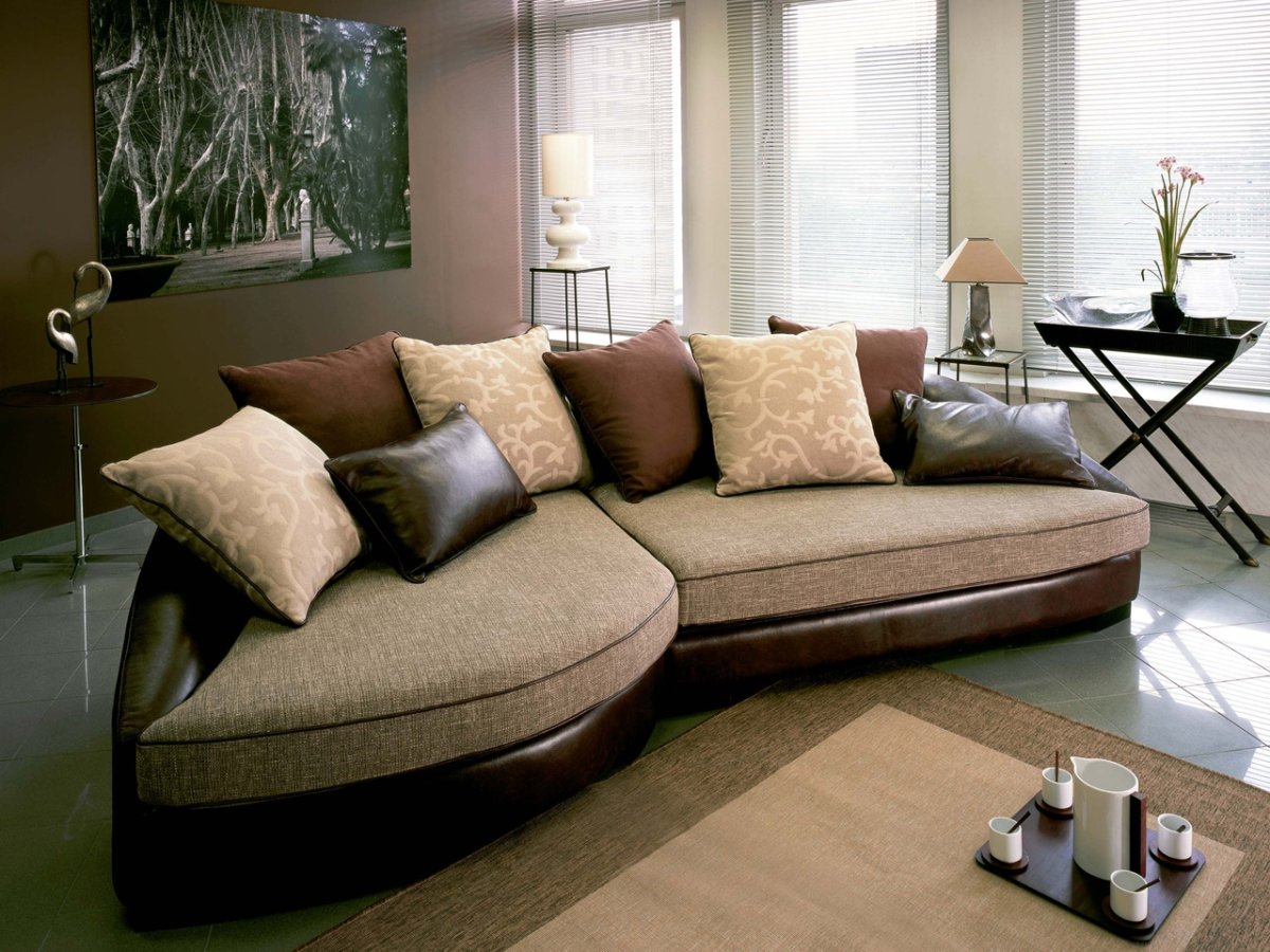 Мягкий уголок для гостиной