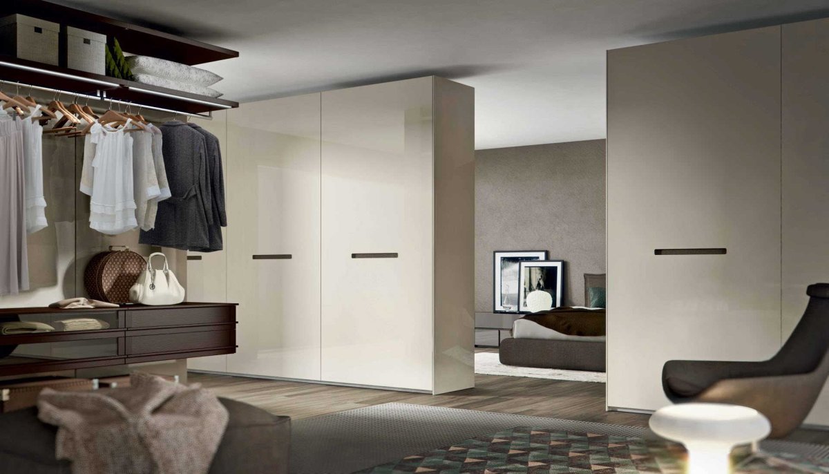 Компланарный шкаф в интерьере