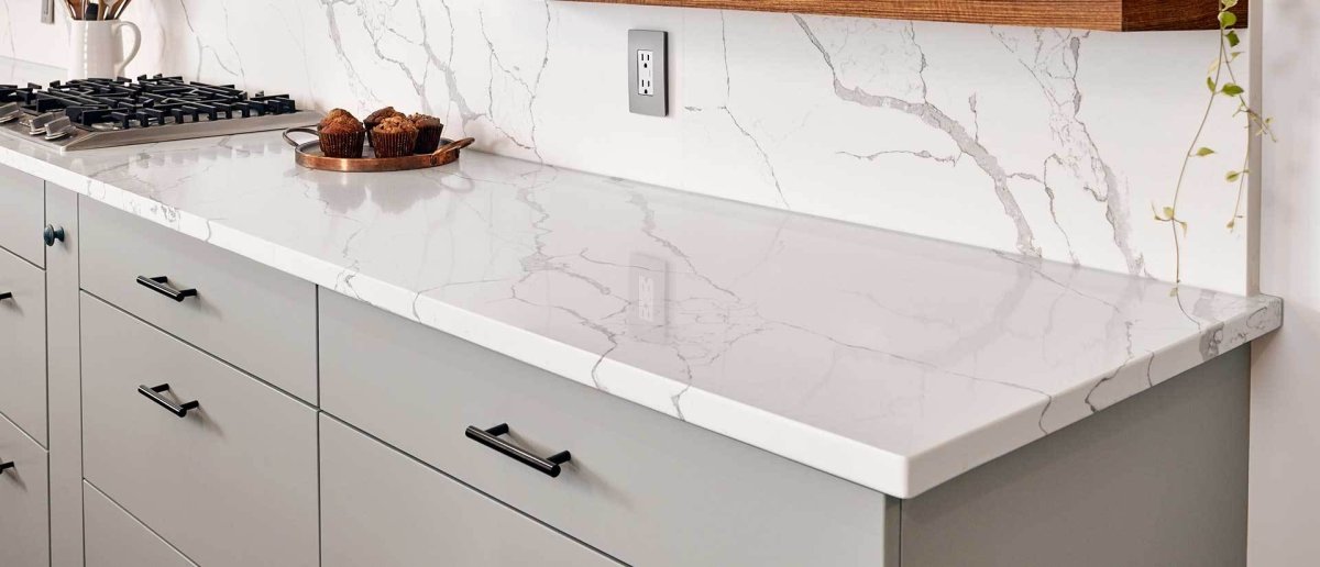 Avant Quartz 7400 Калакатта Дофине