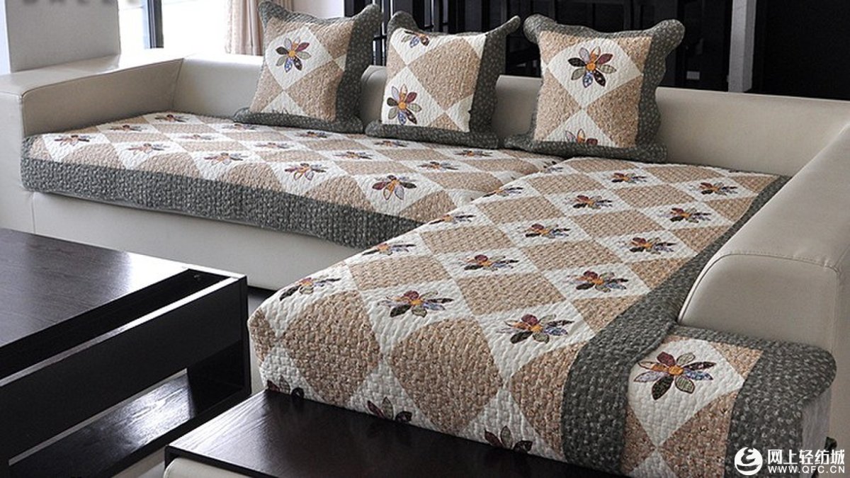 Покрывало на диван