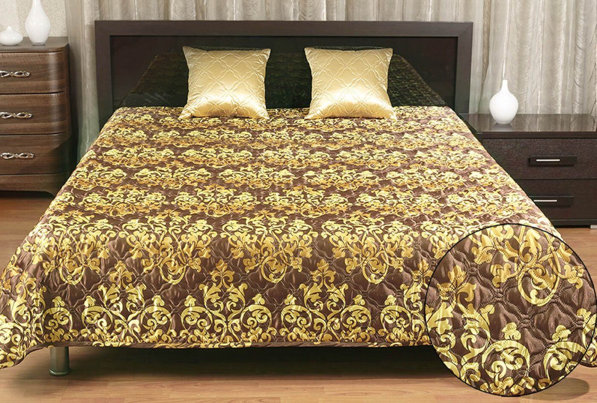 Покрывало из парчи на кровать