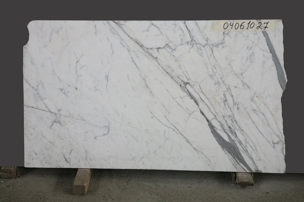 Мрамор Бьянко Статуарио