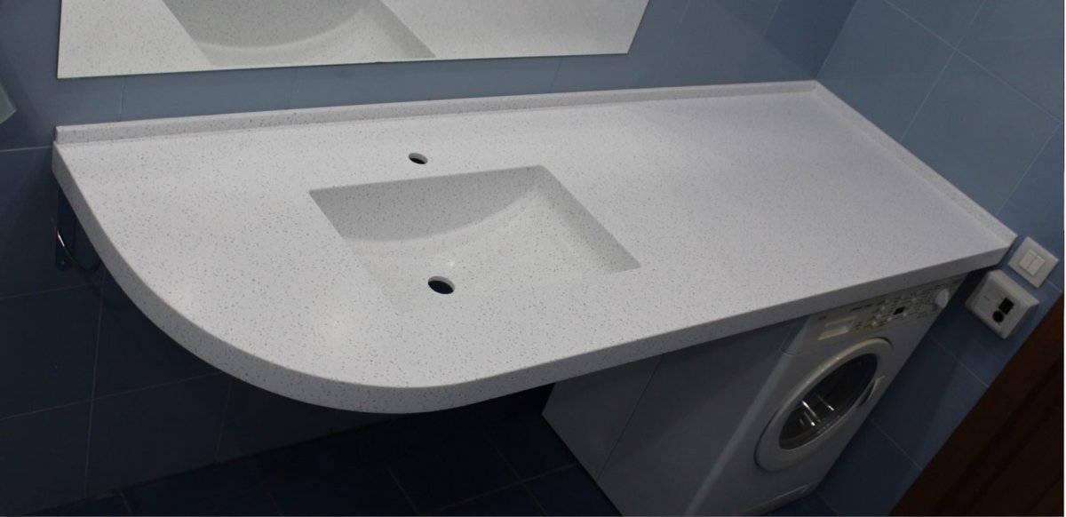 Интегрированная раковина в ванну