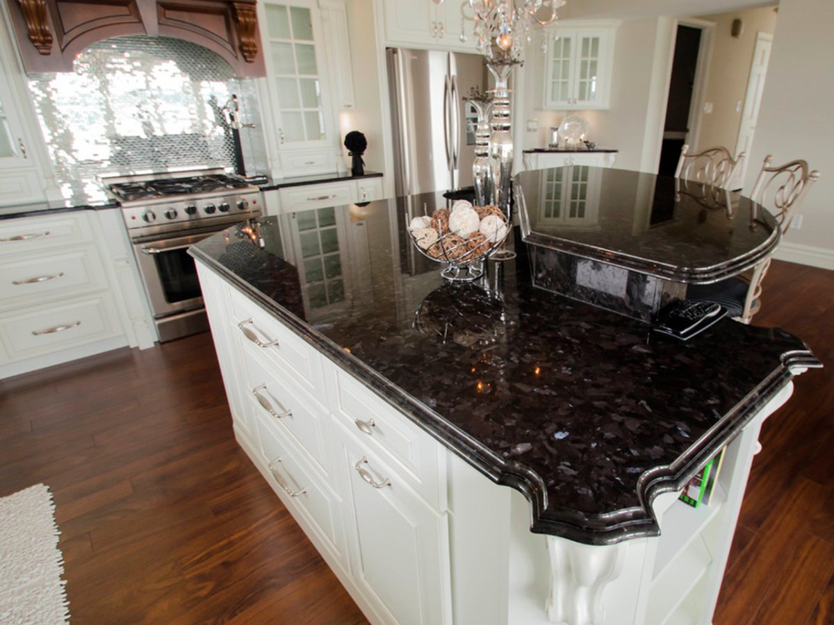 Лабрадорит Brown Antique