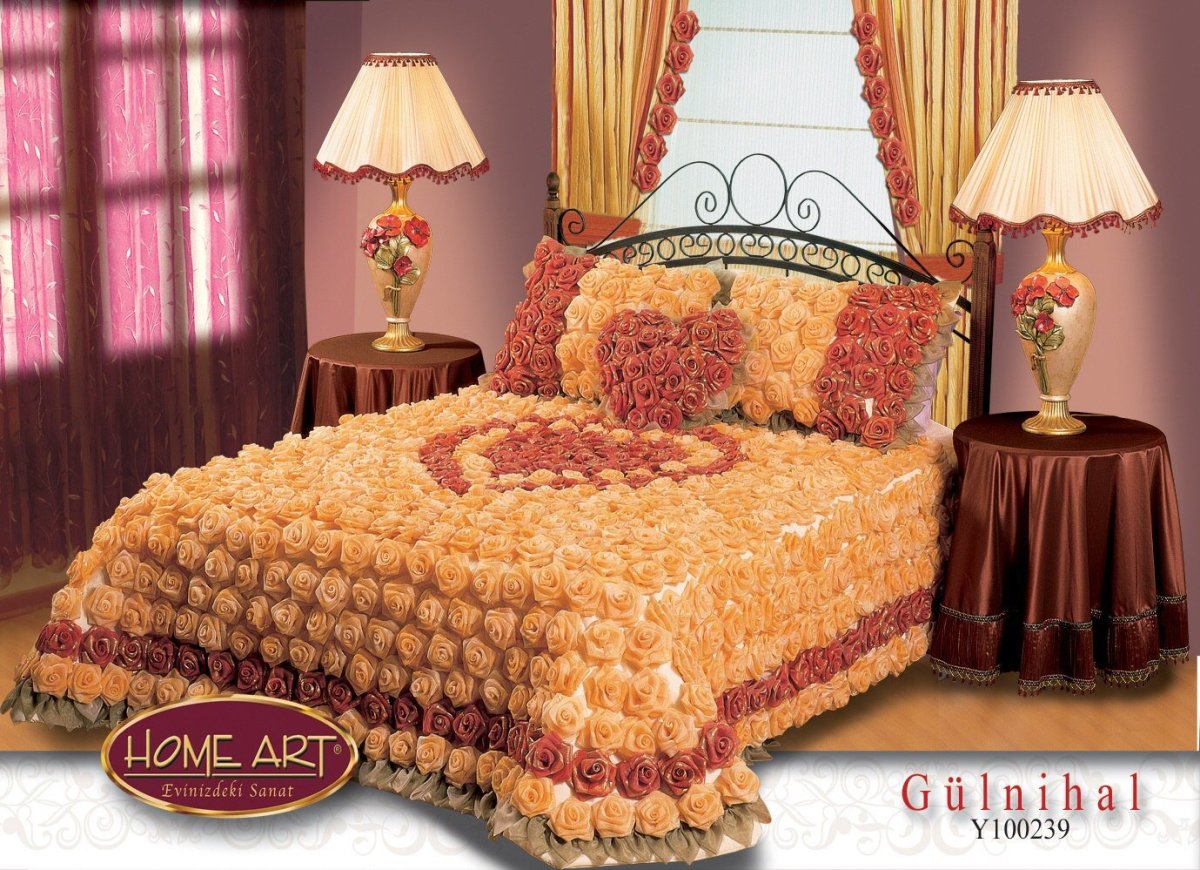 Украшение на покрывало