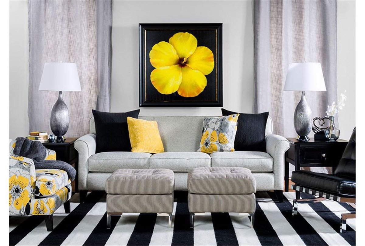 Желто черный интерьер