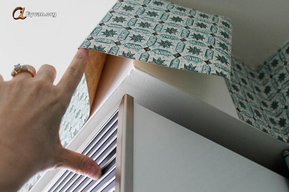 Оклейка стен самоклеющейся пленкой