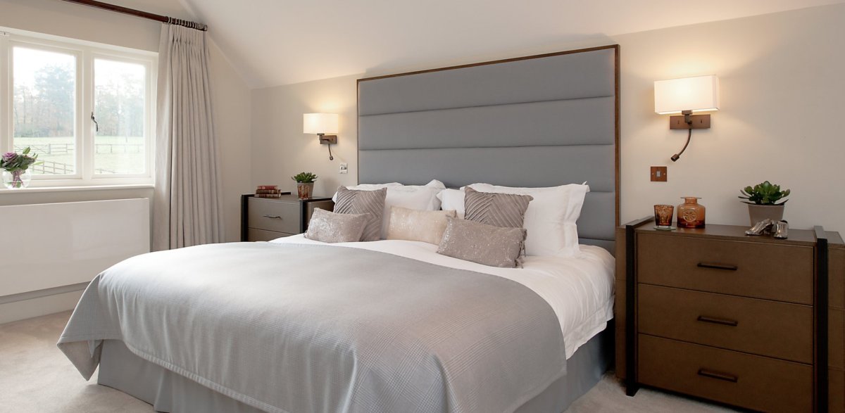 Светильники над кроватью