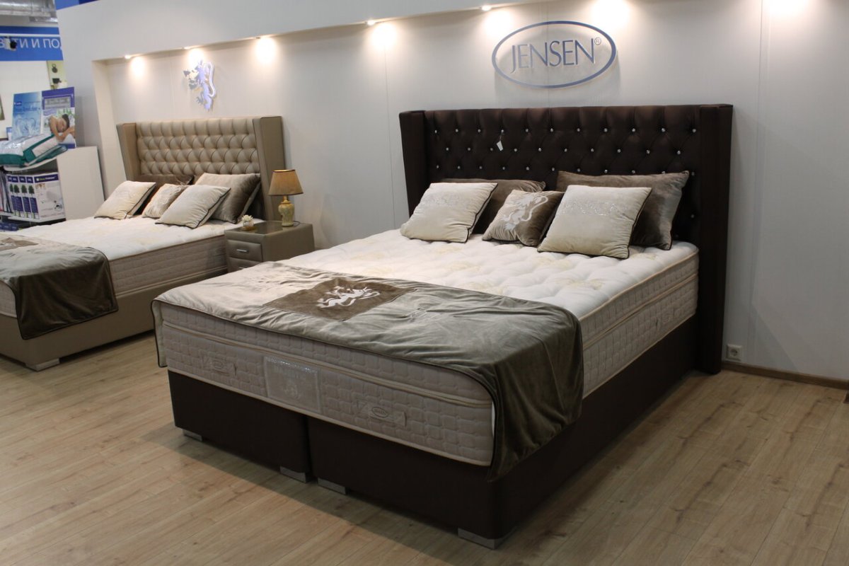 Кровать Лесли Хилдинг