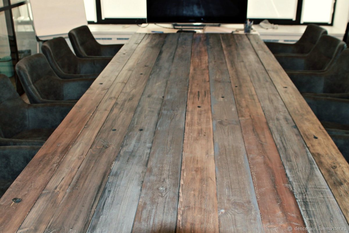 Стол из досок лофт
