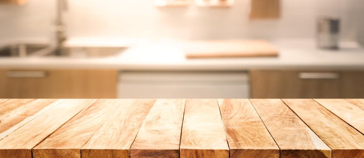 Поверхность стола на кухне