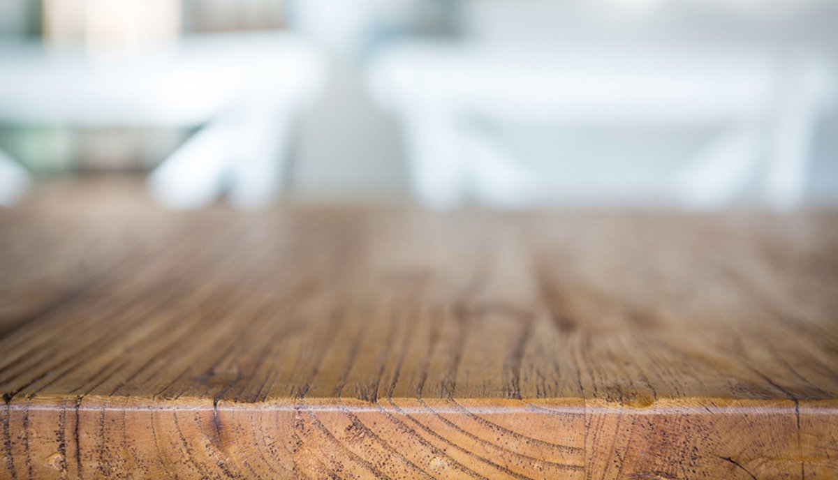 Деревянная столешница сверху