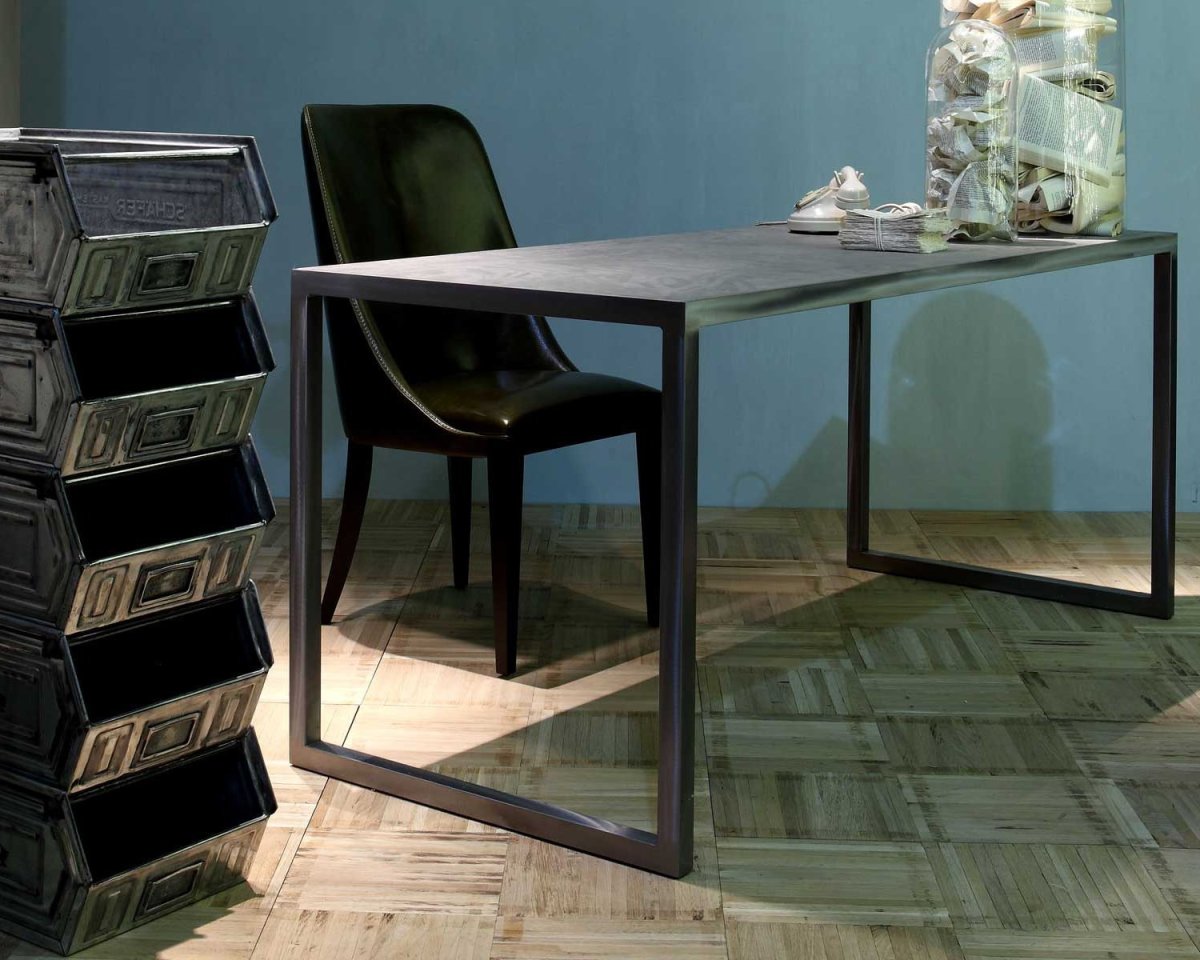 Письменный стол Trinity Desk