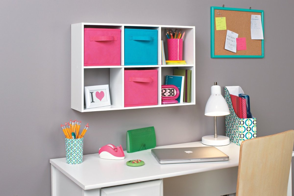 Полки кубики в детской