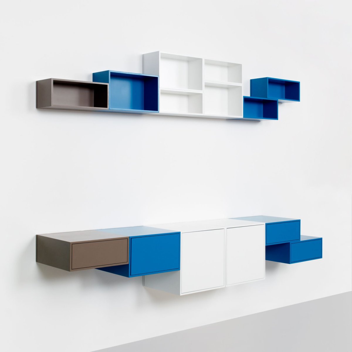 Полка из кубиков