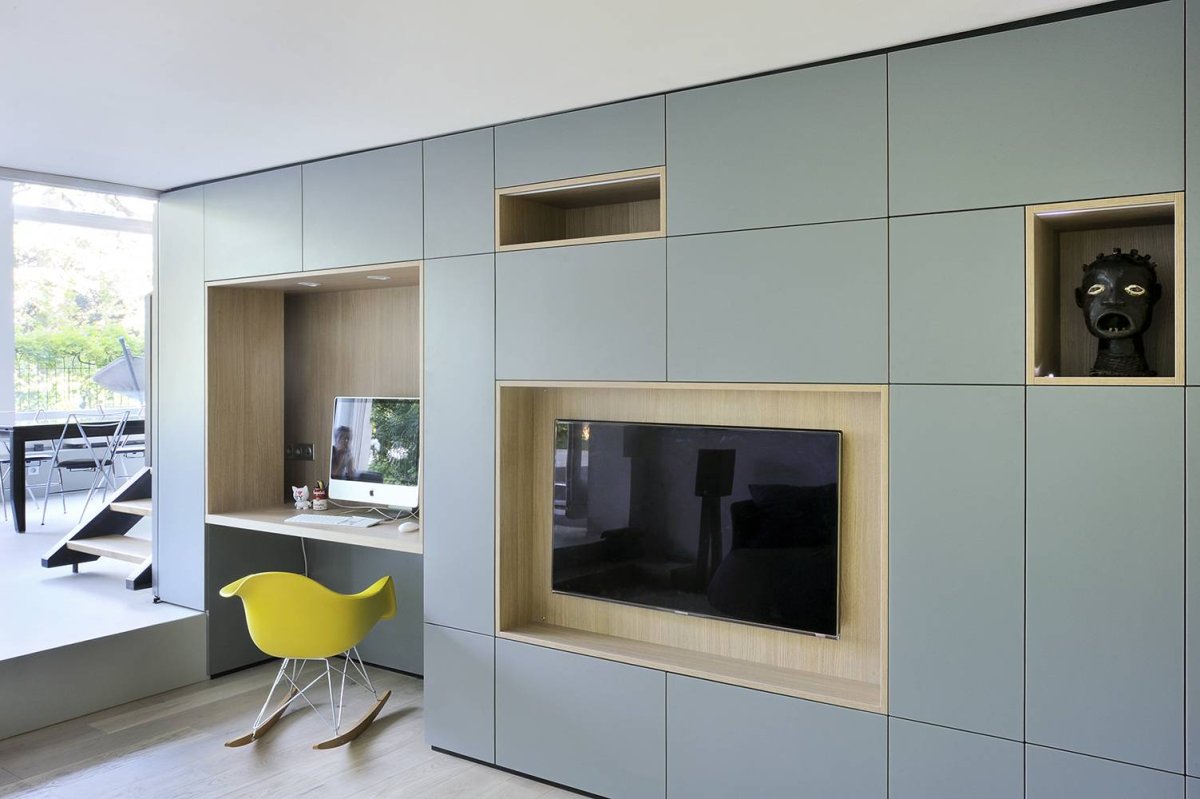 Шкаф в гостиную Минимализм