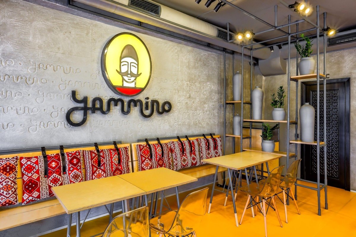 Интерьер в фастфуде