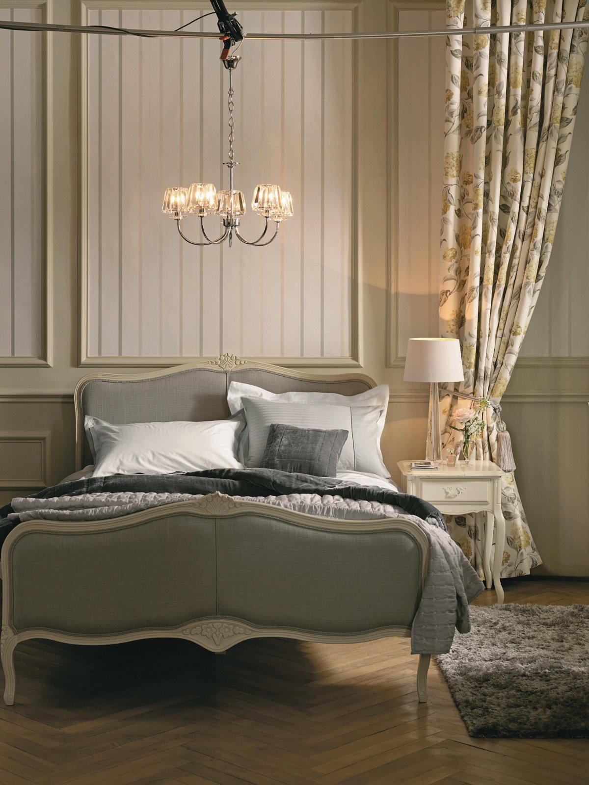 Кровать Laura Ashley