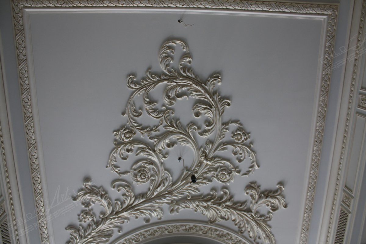 Патинирование барельефа