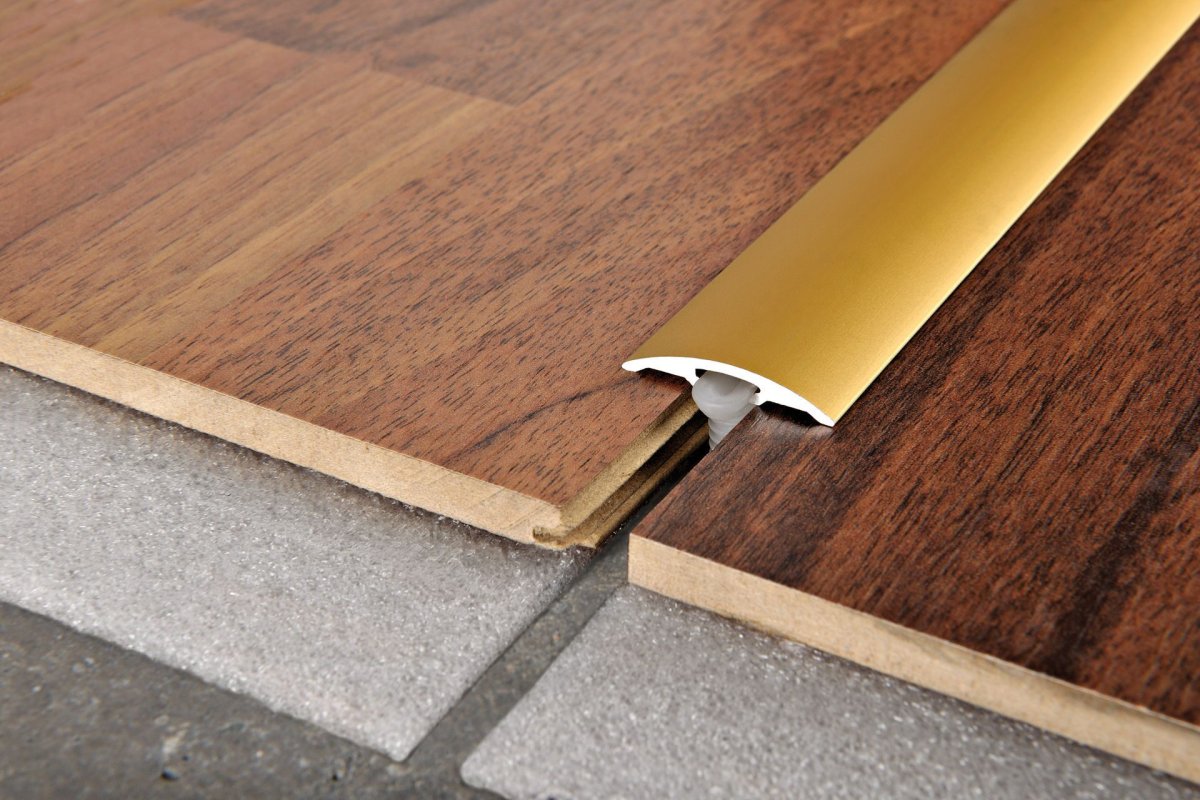 Алюминиевый порожек а30