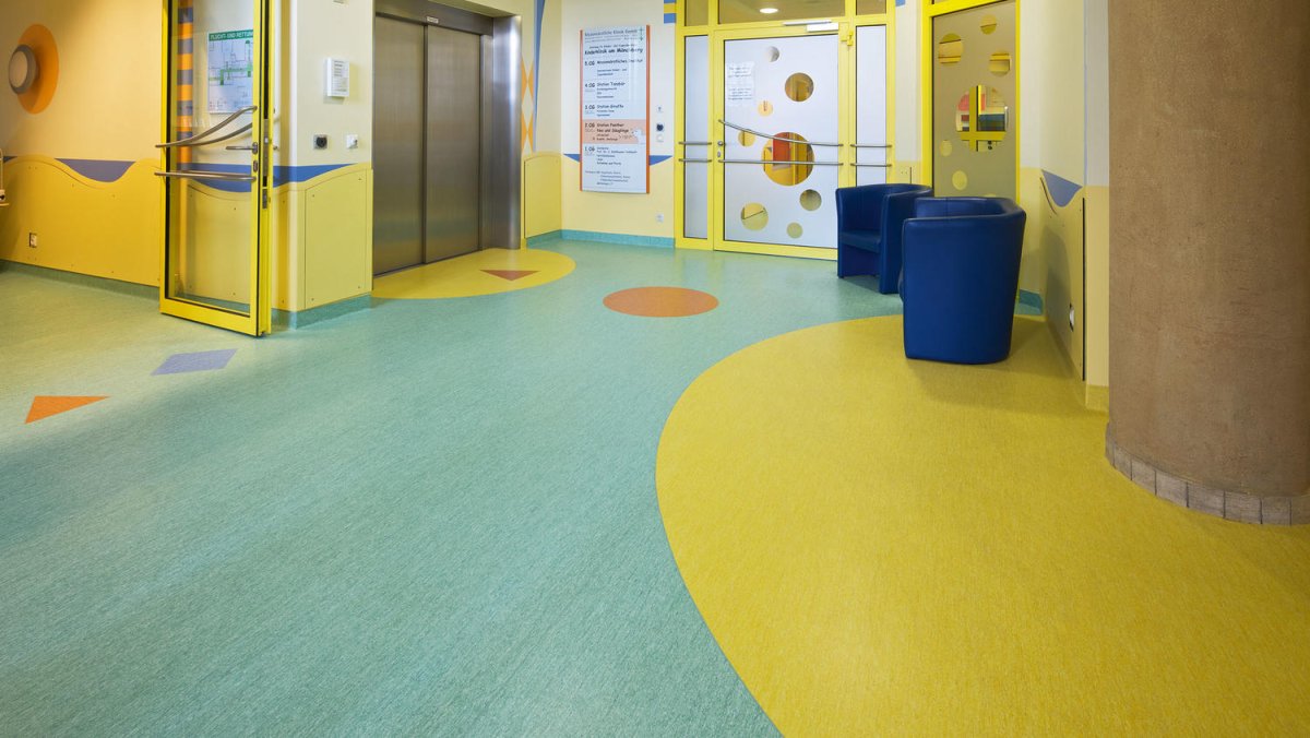 Коммерческий линолеум мед