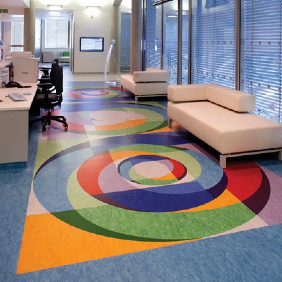 Линолеум Таркетт коммерческий