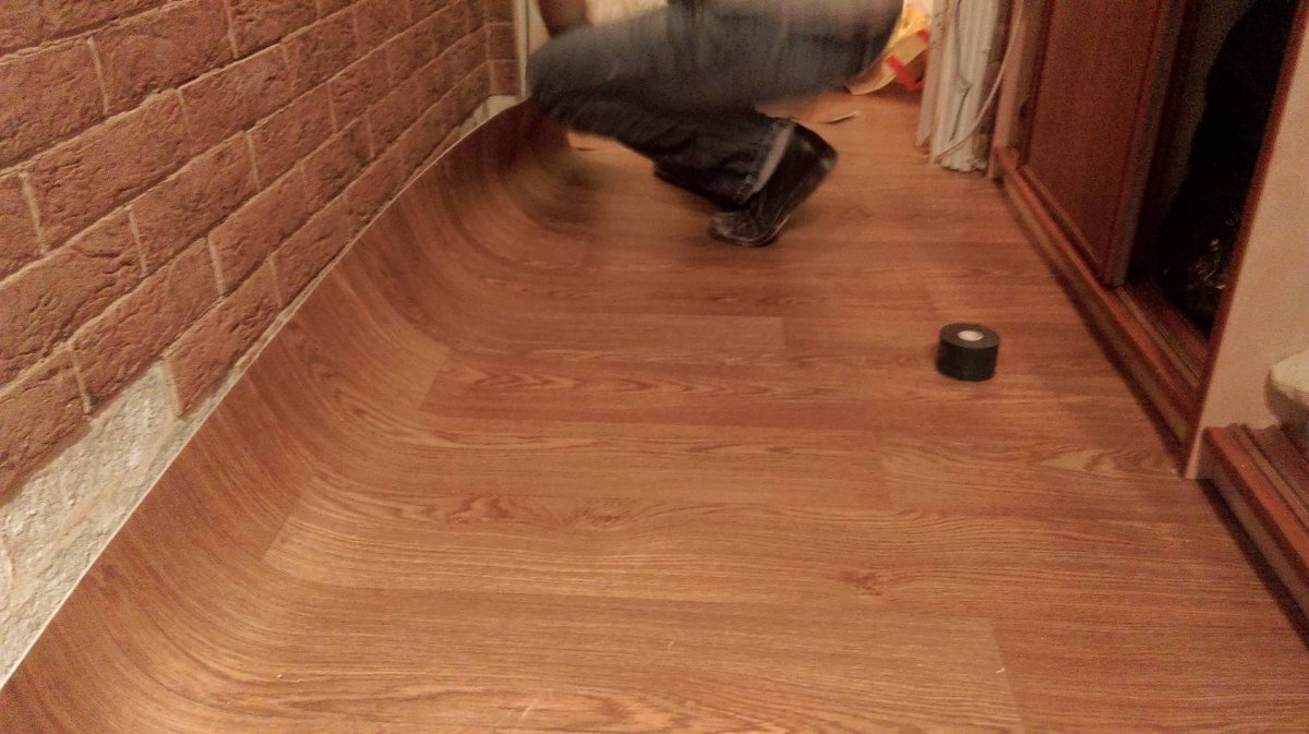 Линолеум в коридор