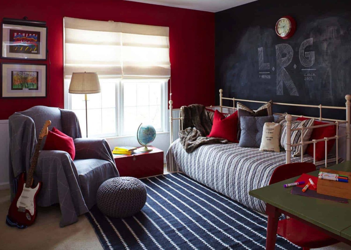 Спальня для мальчика серо красная