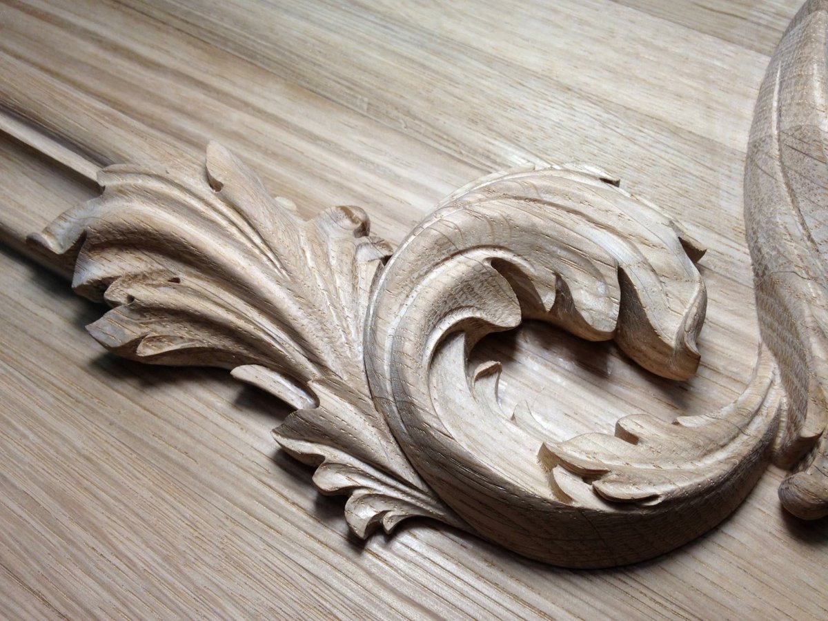 Аккантовын листь резьба по дереву