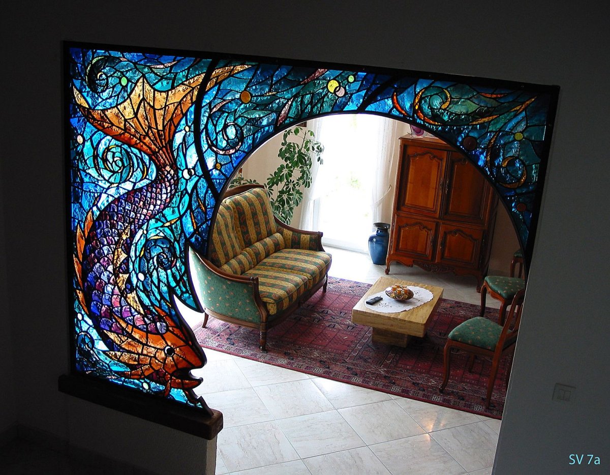 Расписные стекла в интерьере