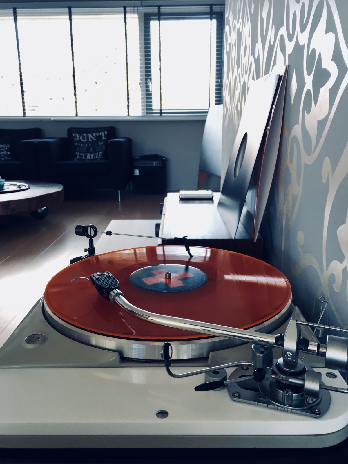 Thorens td 124