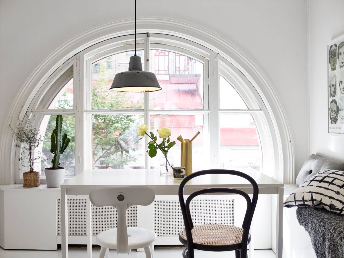 Modern Round Window Design