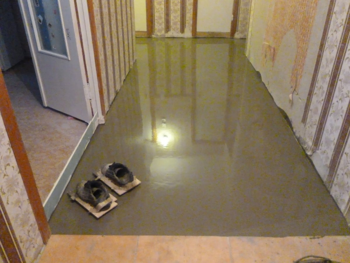 Наливной пол в коридоре