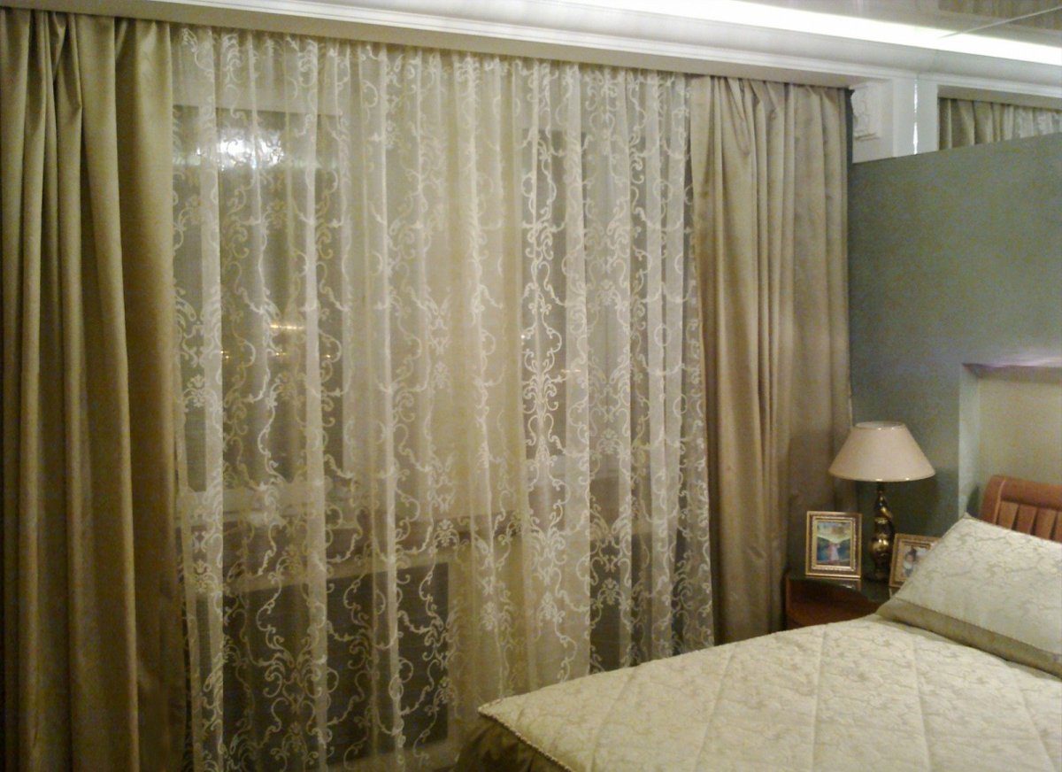 Шторы в спальню Леруа