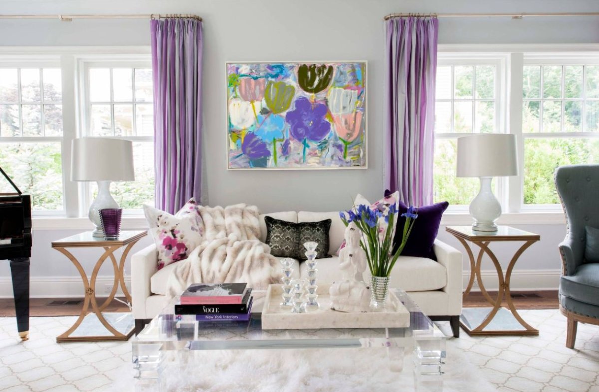 Шторы лавандового цвета в интерьере